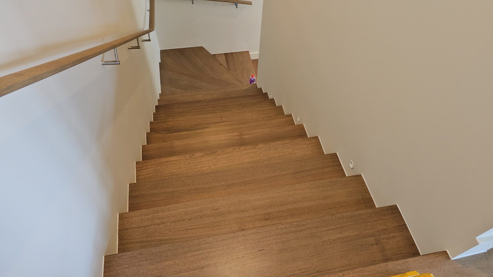 Skirt And Stair Caulking