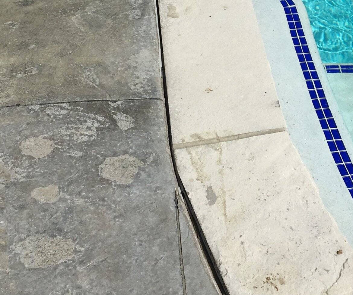 CaulkingGuyPoolBefore